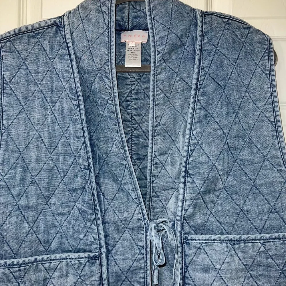 Entro Women's Denim Quilted Vest Size L - Picture 4 of 8